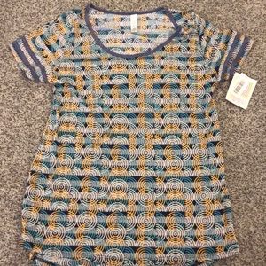 LuLaRoe classic tee